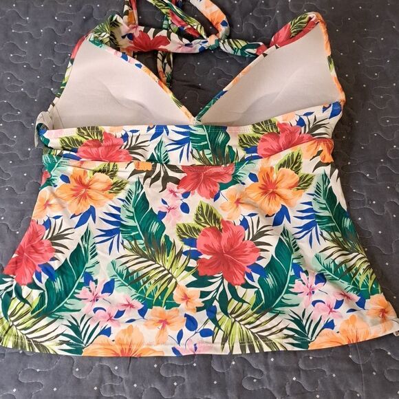 Time and Tru tropical floral tankini swim top size medium - Picture 2 of 3